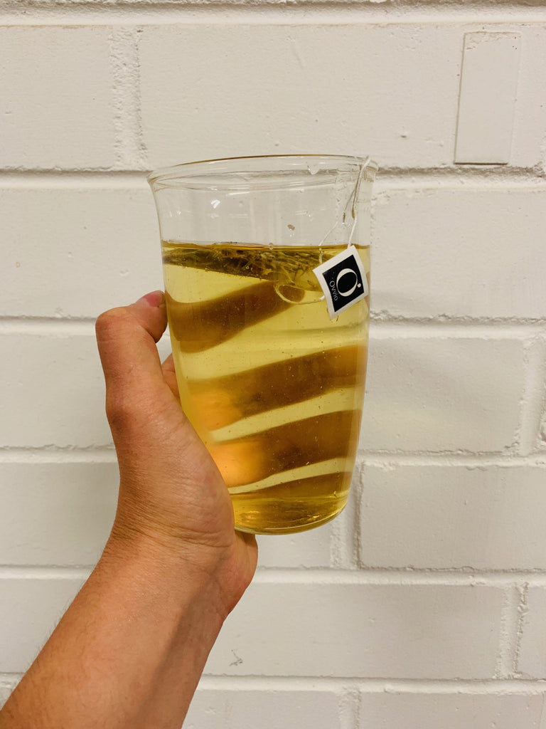 THE EASIEST WAY TO MAKE THE PERFECT COLD BREWED TEA AT HOME